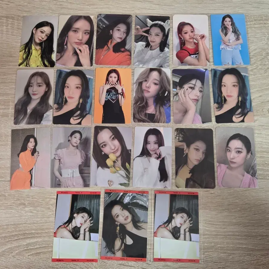 프로미스나인 포카 21장 일괄 판매 양도 프미나 여돌 미공포 앨범 걸그룹 아이돌 처분 이새롬 백지헌 노지선 이나경 이채영 박지원 이서연 장규리 송하영