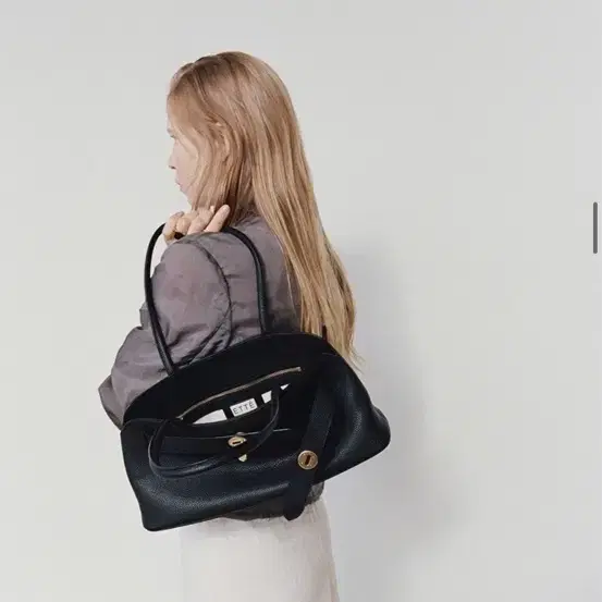 에테 shimo shopper bag 블랙