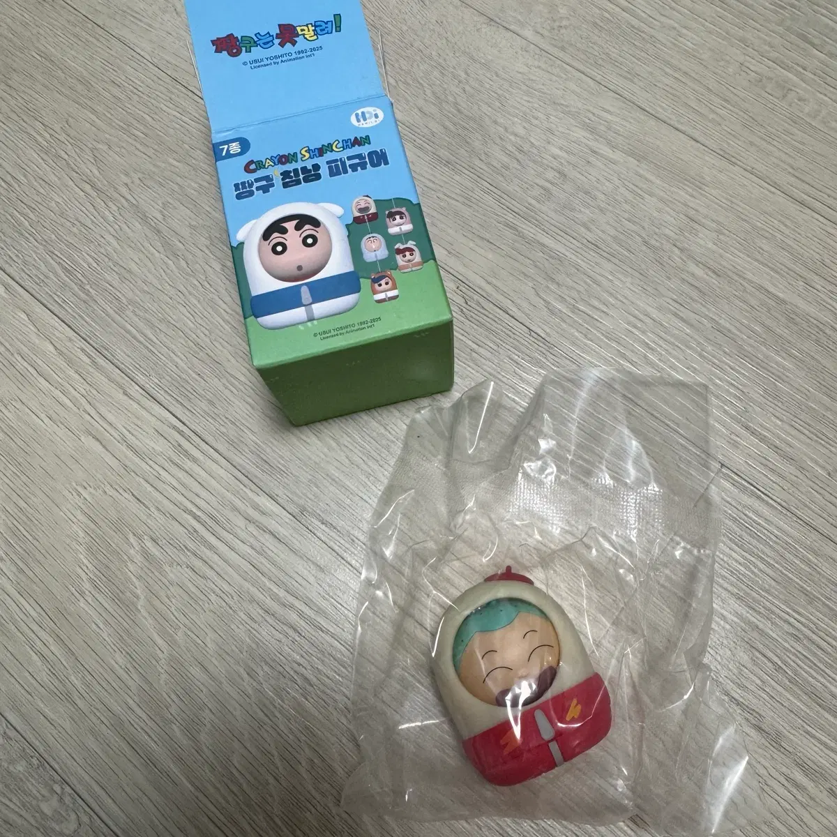 짱구 훈이 침낭 피규어