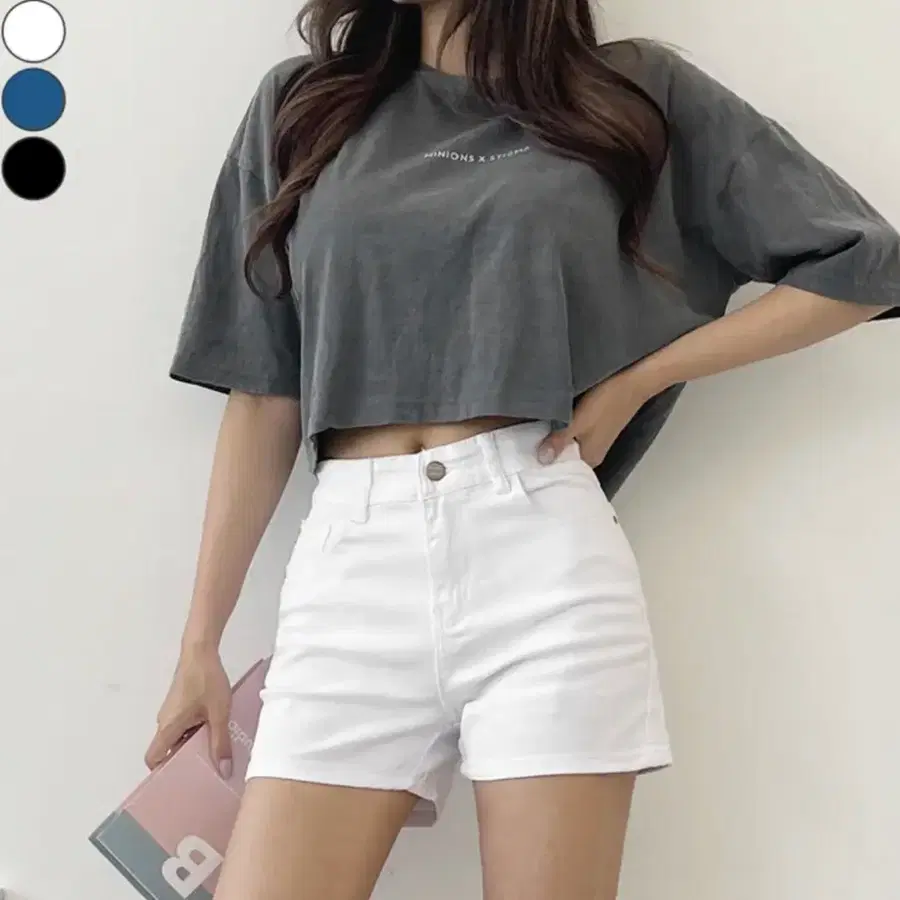 [새상품] 쫀쫀 스판 화이트 데님 숏팬츠