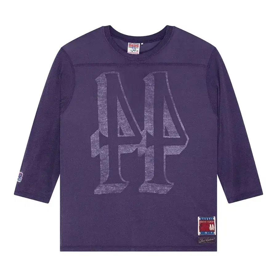 deus futile effort jersey