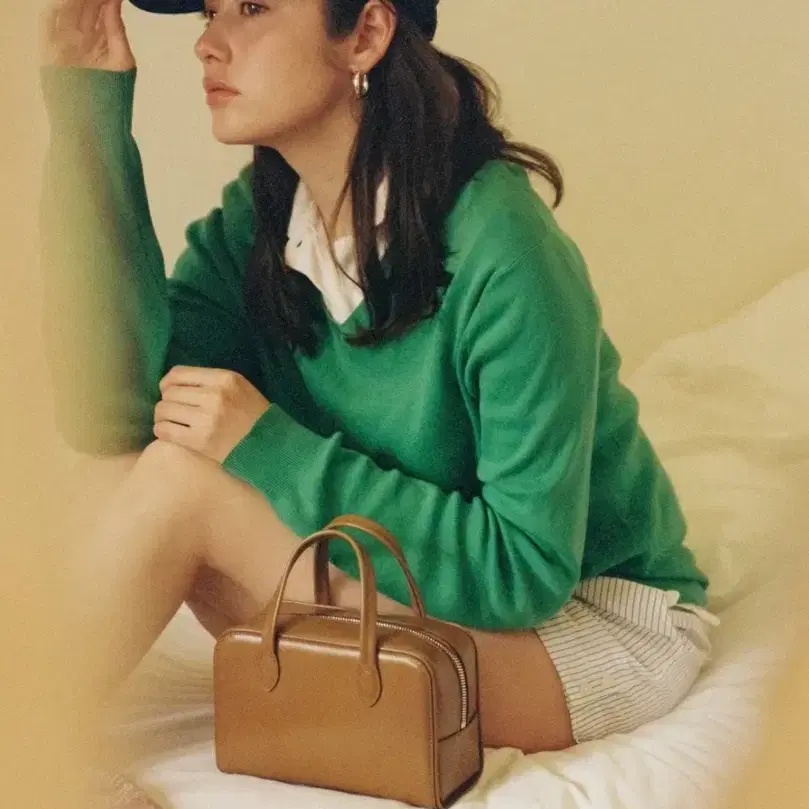 투티에 로케백 미니 카멜색상 판매합니다