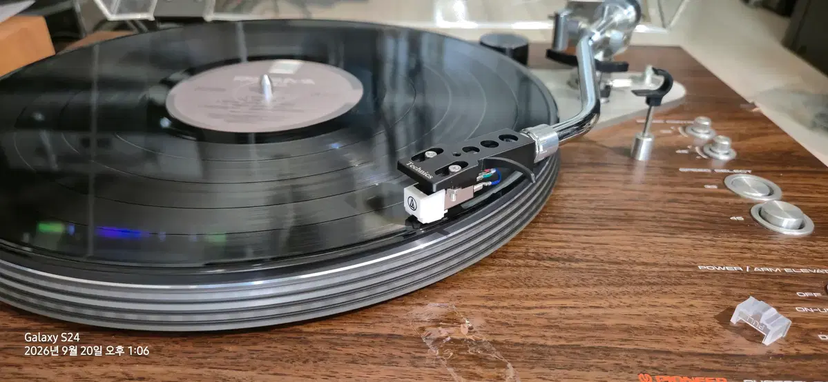 Pioneer PL-1250 수동 턴테이블 팝니다