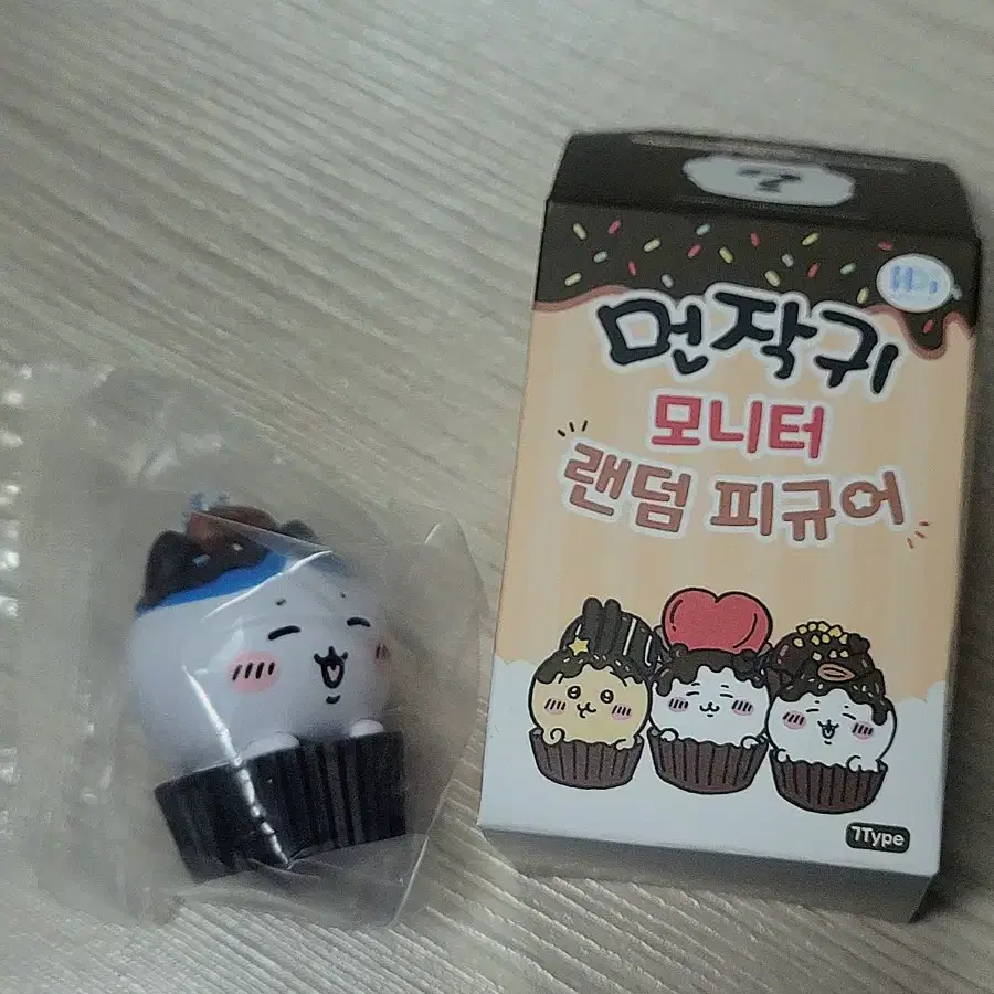 먼작귀 모니터 하치와레 피규어