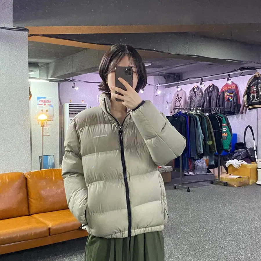 디스이즈네버댓 애쉬 카키 퍼텍스 나일론 패딩 B5984