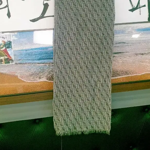 모노그램패그레이베이지머플러30*150