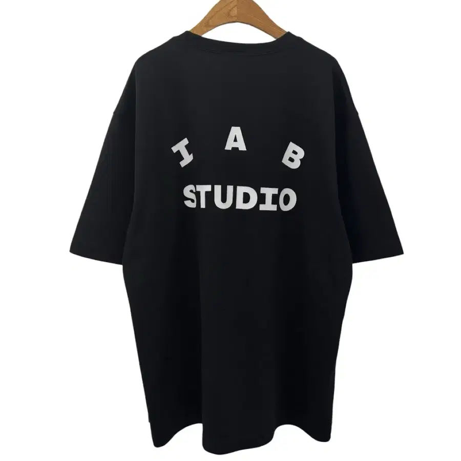 IAB 아이앱 스튜디오 반팔티셔츠 xl