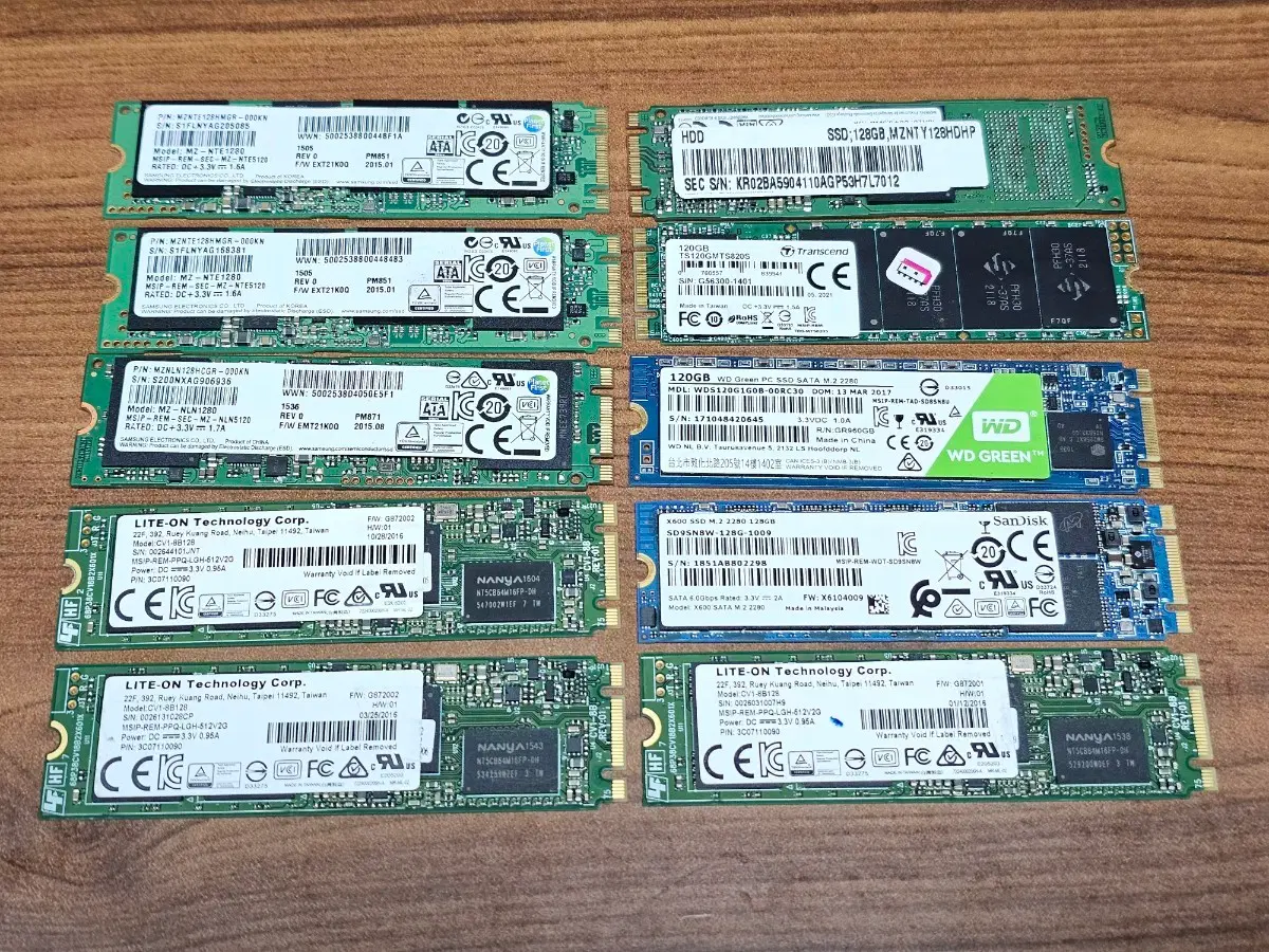 브랜드 다양한 M.2 와 2.5인치 SSD 팝니다.