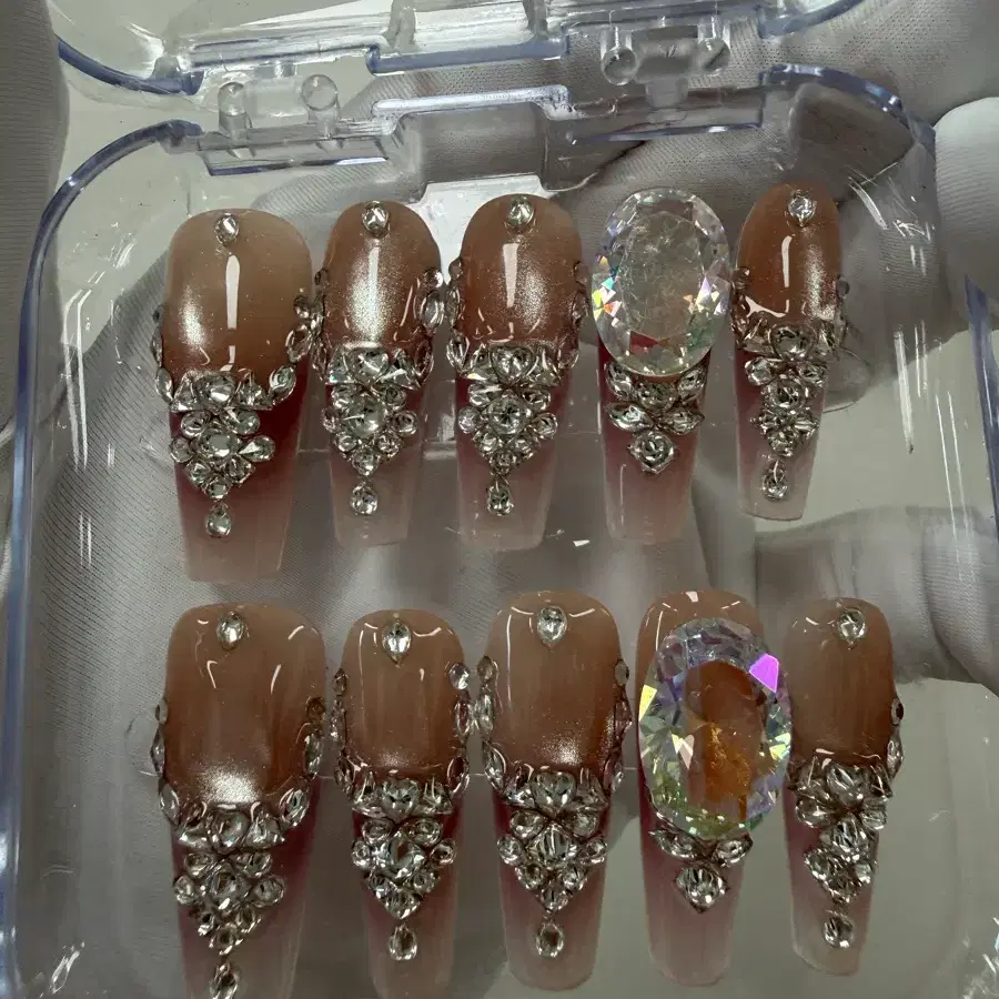 네일팁