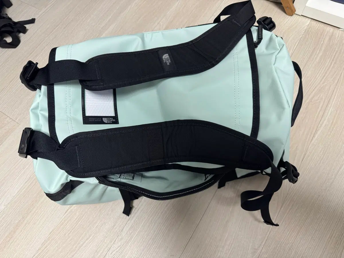 노스페이스 베이스캠프 더플 스몰