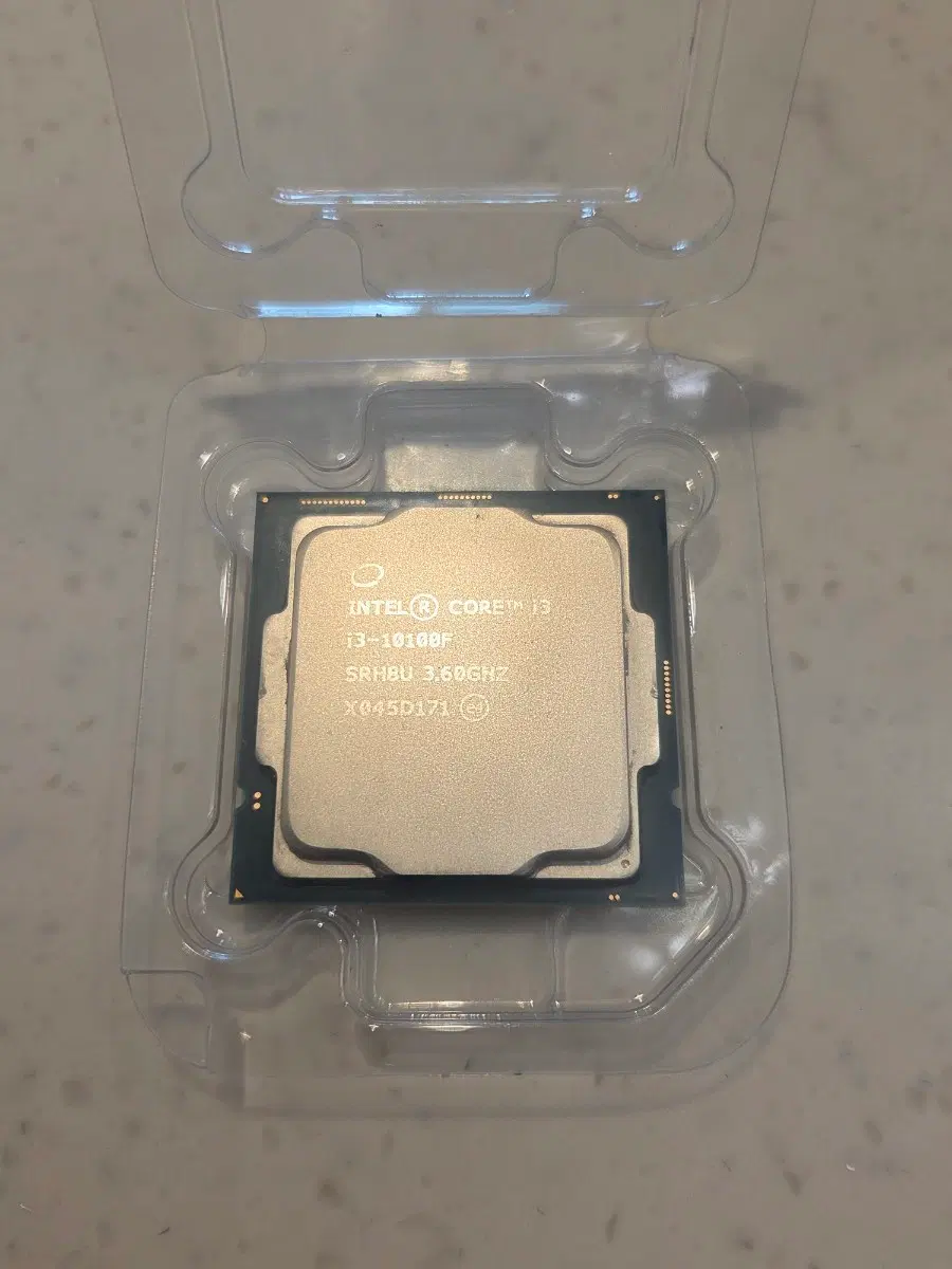 인텔 CPU 10세대 i3 10100f
