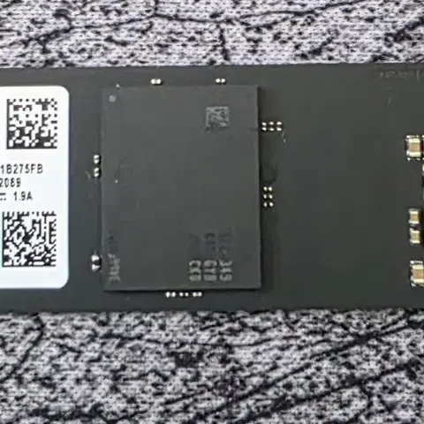 삼성 PM9B1 NVMe M.2 SSD 1TB