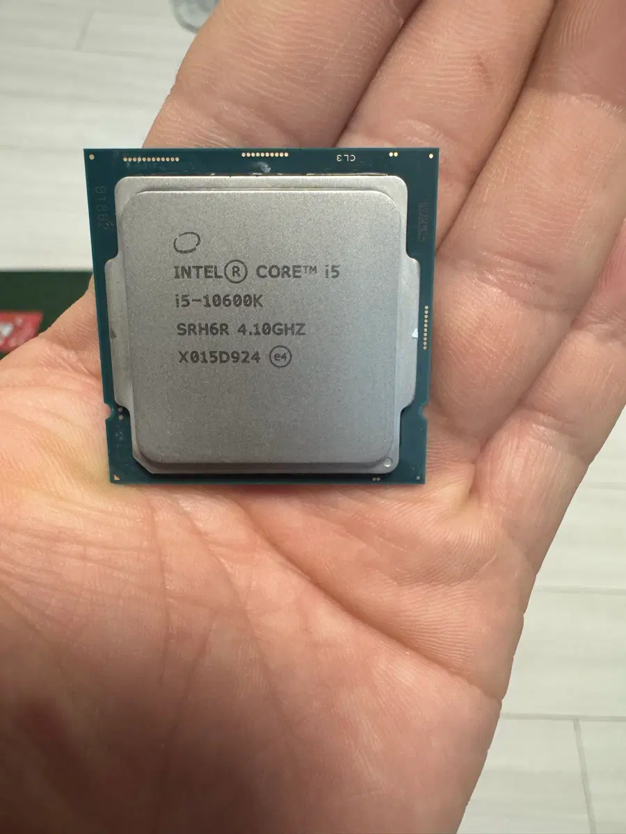 인텔 코어 i5-10600K CPU