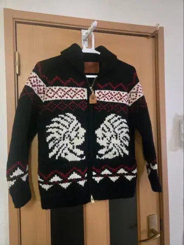 CALEE x CANADIAN SWEATER COMPANY