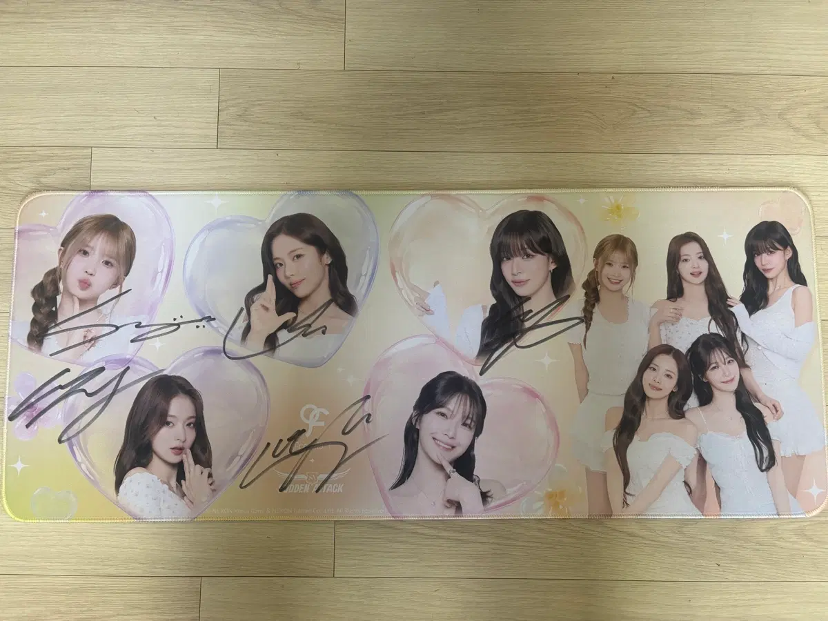 프로미스나인 친필싸인 장패드