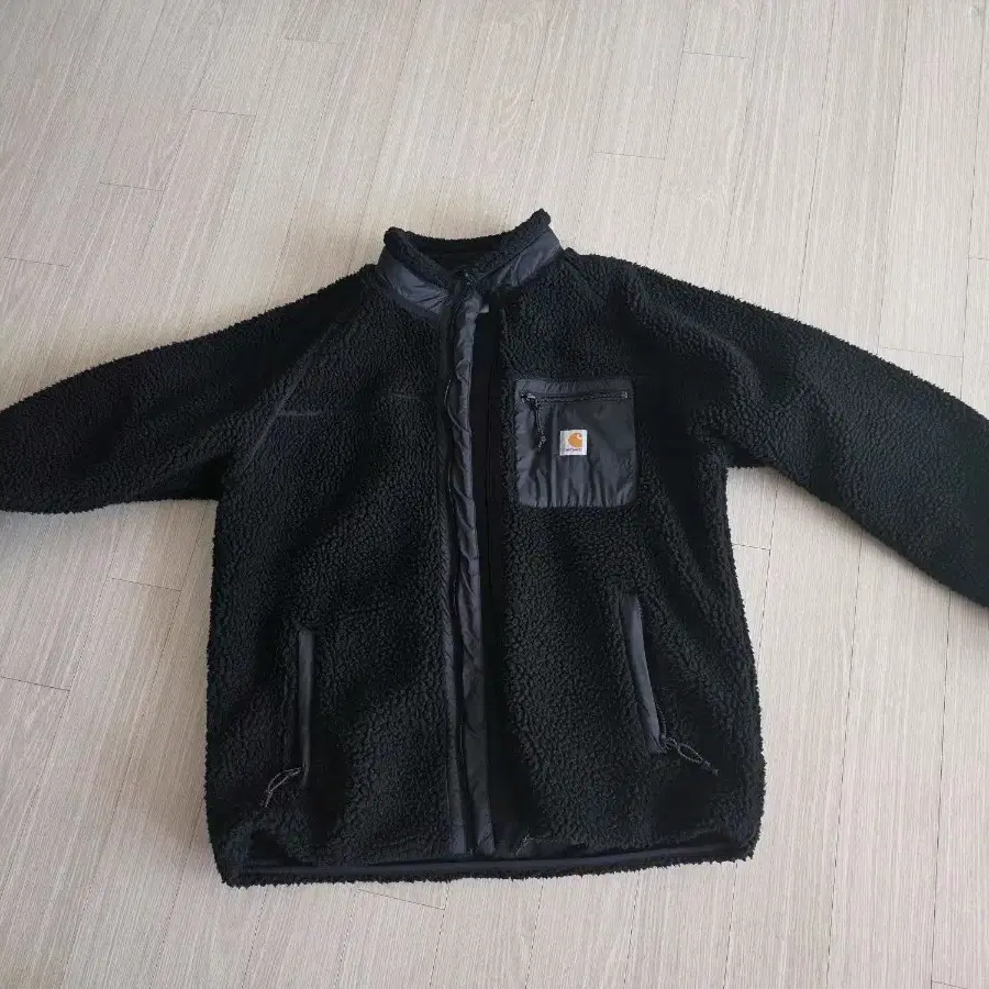 칼하트 플리스 자켓 블랙 XL 판매합니다