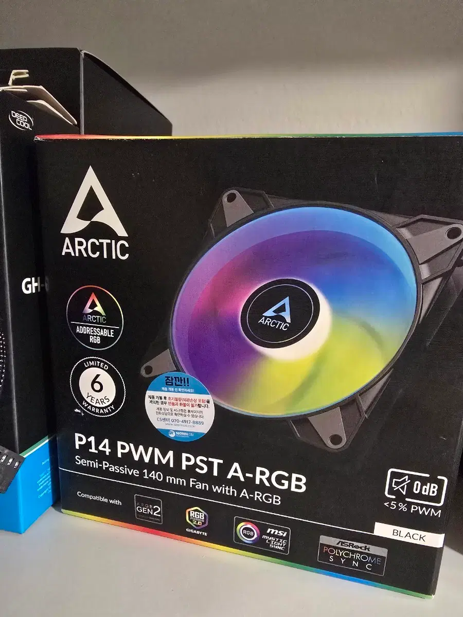 Arctic P14 PWM PST A-RGB 블랙 140mm 팬