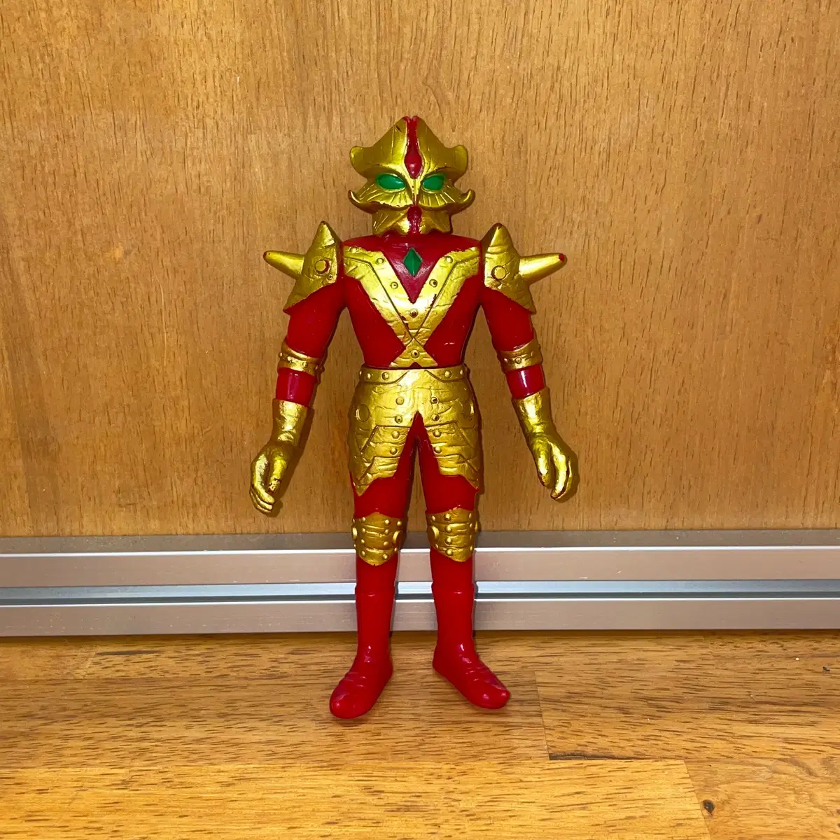BANDAI ULTRAMAN FIGURE (ACE KILLER) A