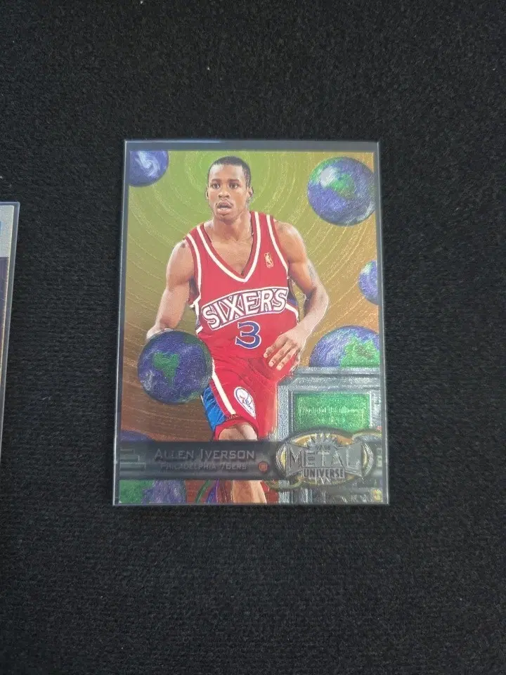 SkyBox Metal Universe 1997-98 Allen Iverson Reebok Bronze 76ers #20 NBA