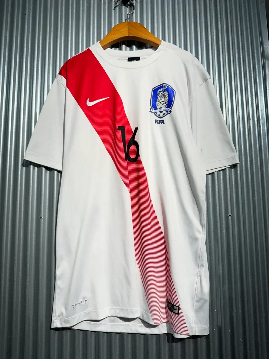 [M] 나이키 NIKE 대한민국 국가대표 어웨이 축구 유니폼 16번 마킹