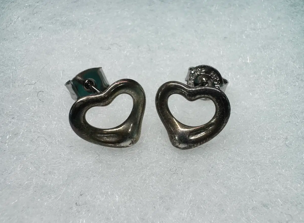 티파니 엘사 퍼레티 오픈 하트 스터드 이어링 실버 11mm