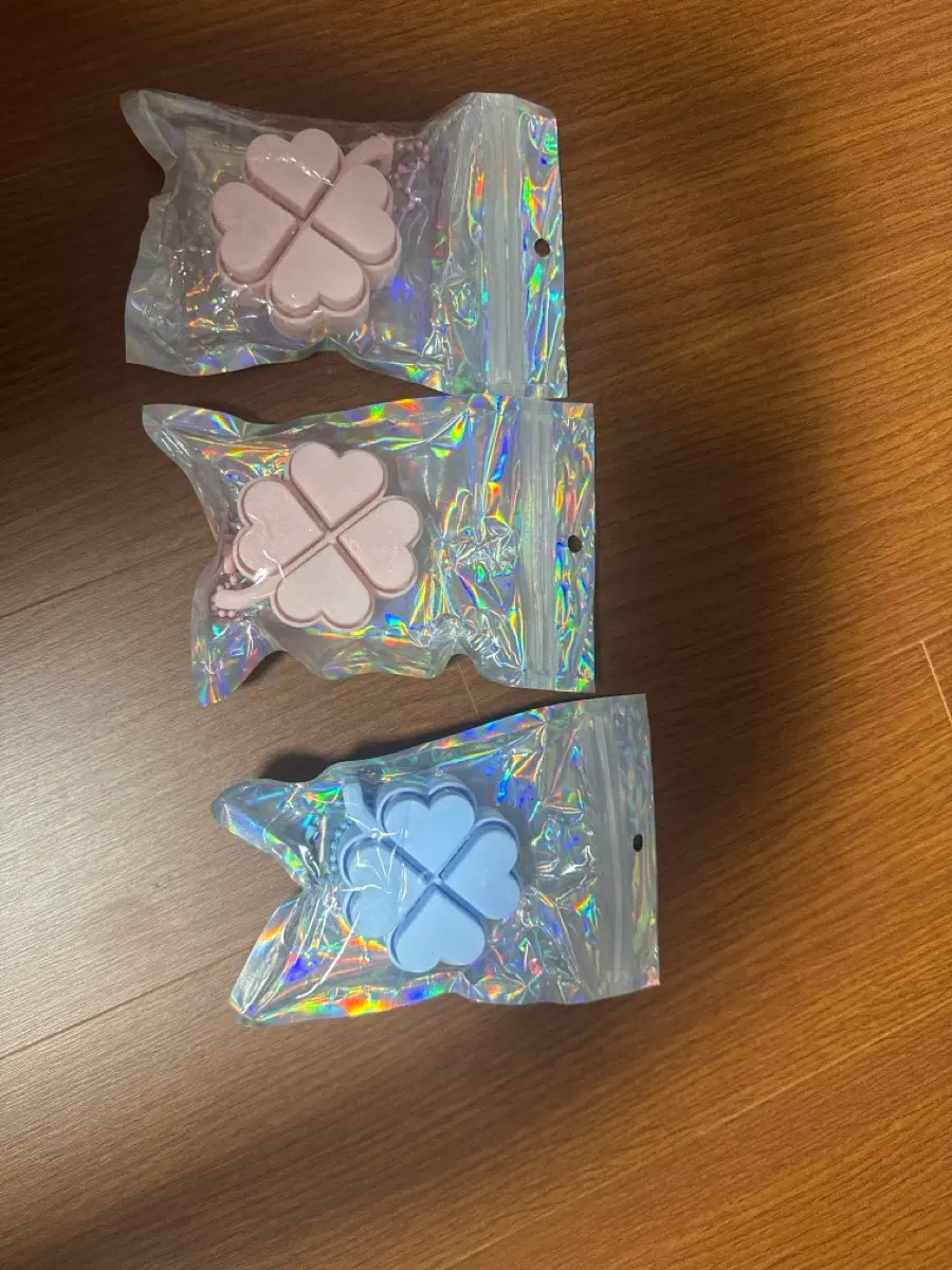 (새상품) 네잎클로버 키캡 클리커 딸깍이