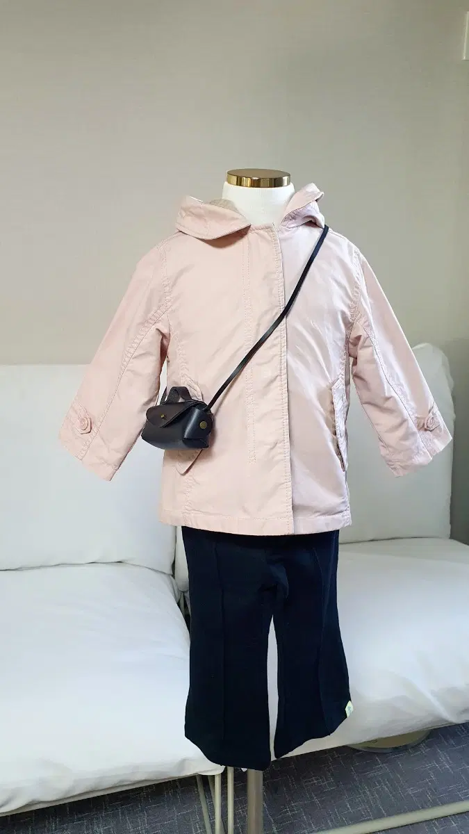 (쌍둥이) 자라 레인코트 2개. 트렌치코트 18개월~ 3돌사이 2벌 일괄