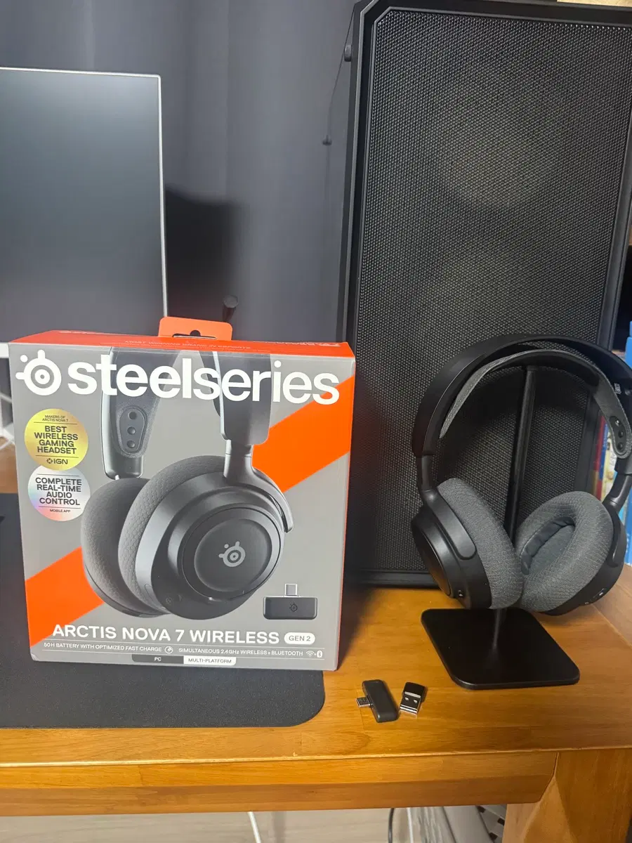 스틸시리즈 Arctis Nova 7 GEN2 무선 게이밍 헤드셋
