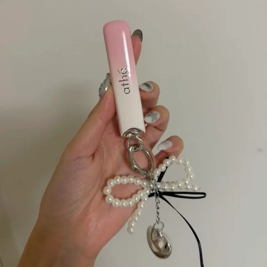 아떼 어센틱 립 글로우밤 소이모브(2번 사용)