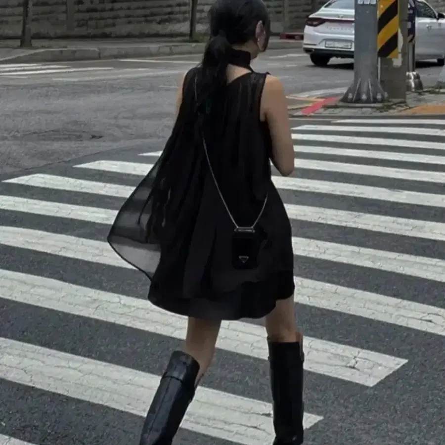 트리밍버드 타이 미니 원피스 블랙