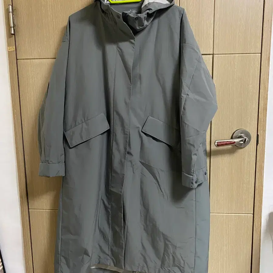 *[MUJI] 여성용 무인양품 피쉬테일 발수 후드 자켓 M사이즈