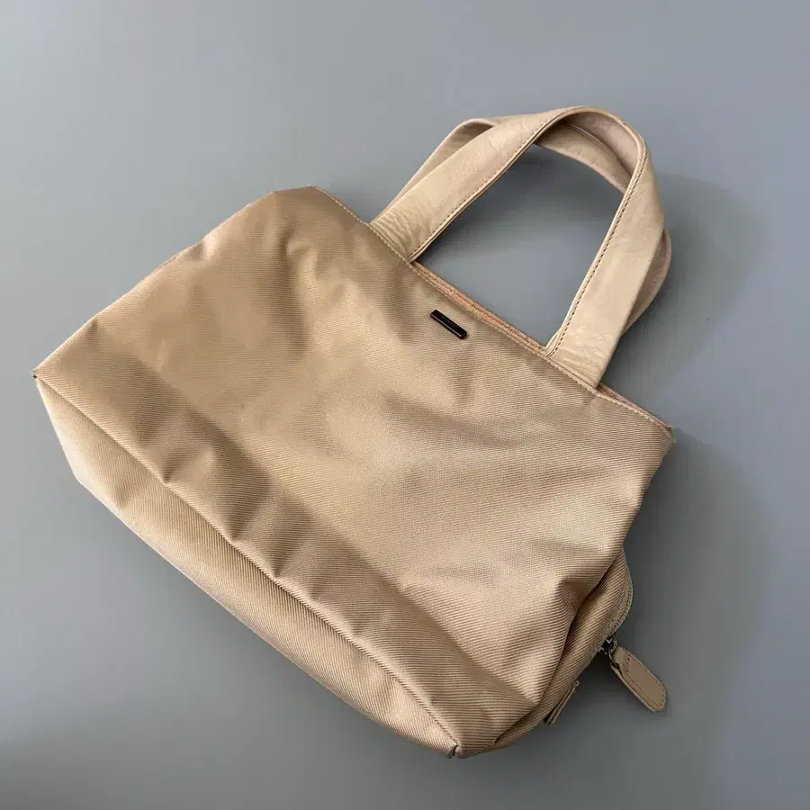 이세이미야케 im product 토트백