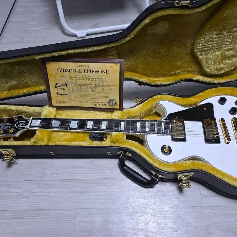 에피폰 레스폴 커스텀 알파인 화이트 inspired by gibson