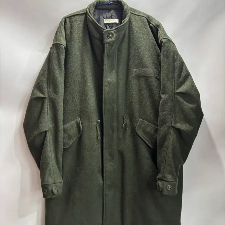 [XL] 더네이비 THE NAVY 울 필드 파카 코트 7.5  더네이비(THE NAVY) 울 혼방 필드 파카입니다. M-51 밀리터리 파카를 베이스로 한 디자인에 두툼한 기모 원단