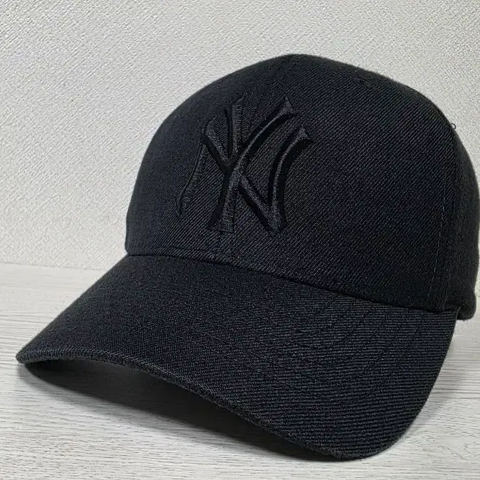 MLB 뉴욕양키스 올블랙 볼캡 프리 55-57cm