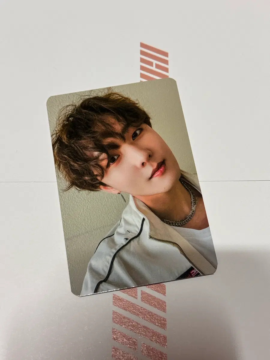 아이콘 동혁 11주년 포카 판매합니다