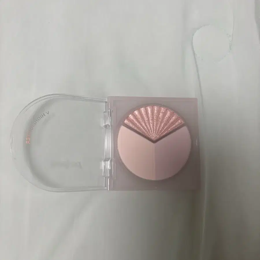 페리페라 브이 하이라이터