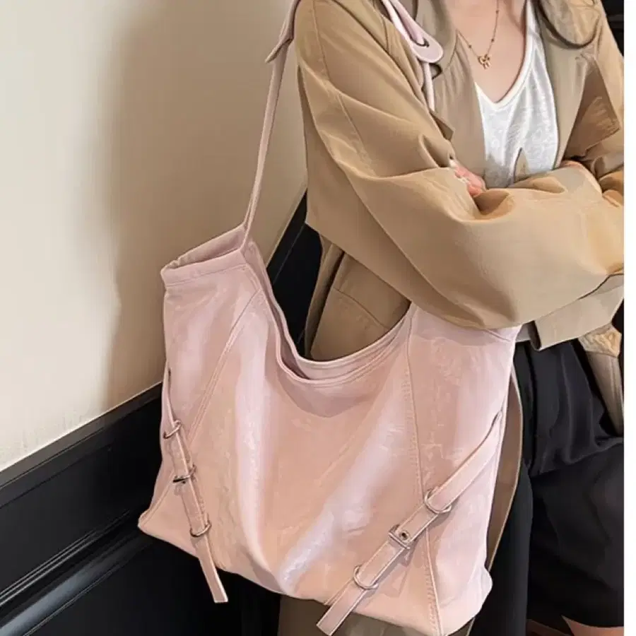스웨이드 보부상 가방
