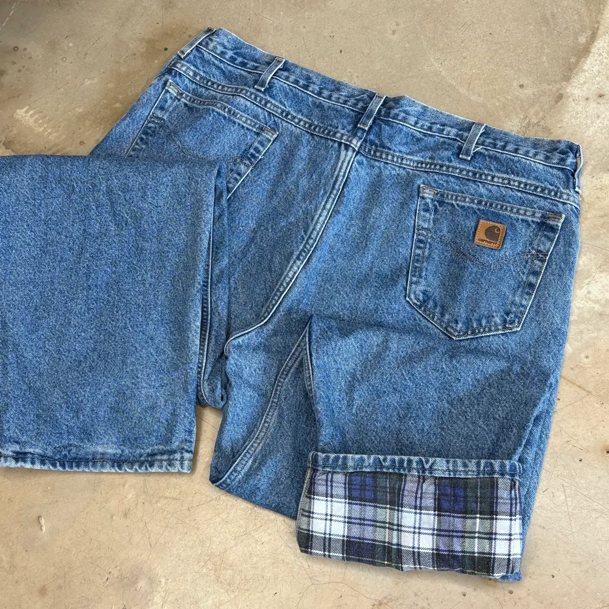 40 칼하트 플란넬 안감 릴렉스핏 스트레이트 데님 팬츠