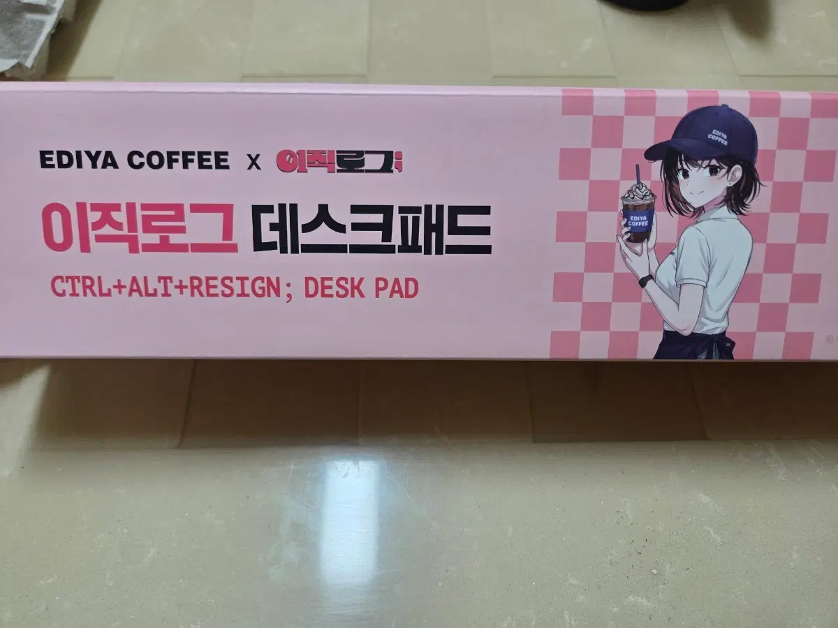이디야 x 이직로그 데스크패드