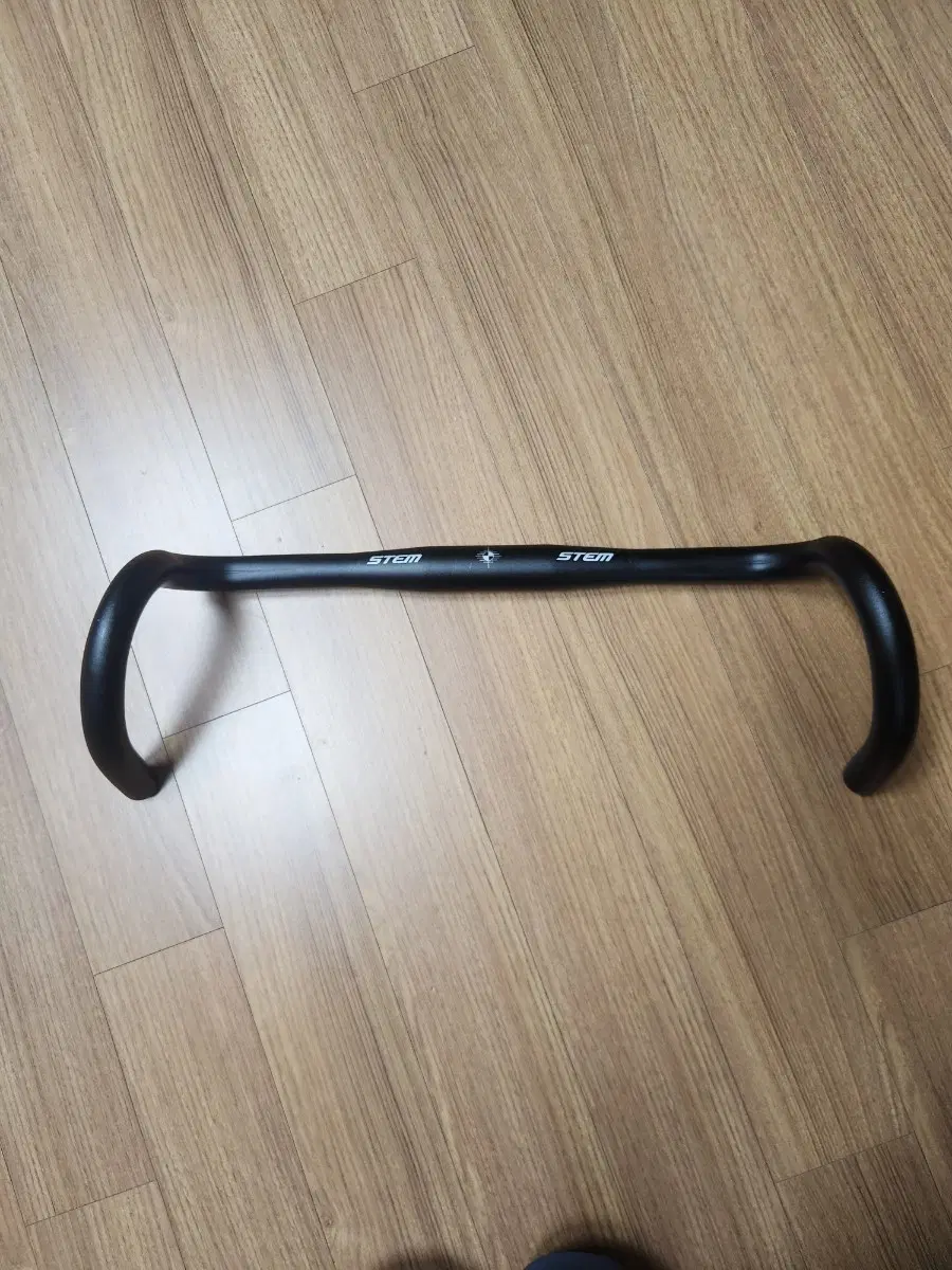 STEM 블랙 픽시 핸들바