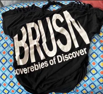 BRUSH 로고 프린트 반팔 티셔츠 블랙