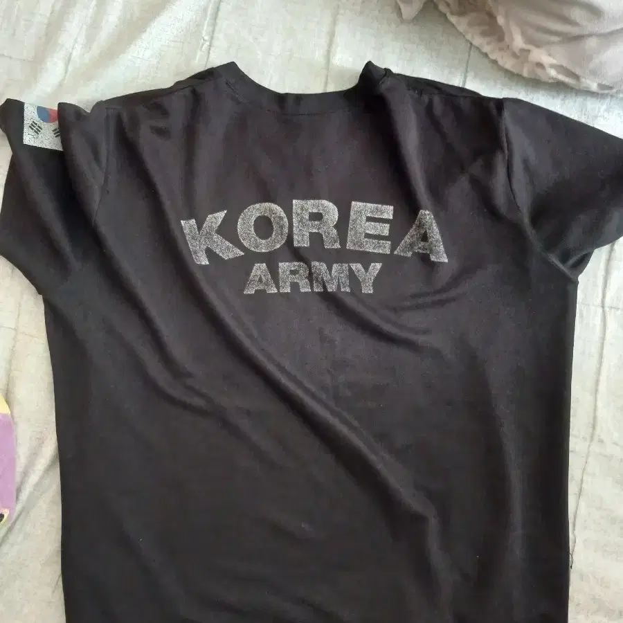 KOREA ARMY 블랙 반팔 티셔츠