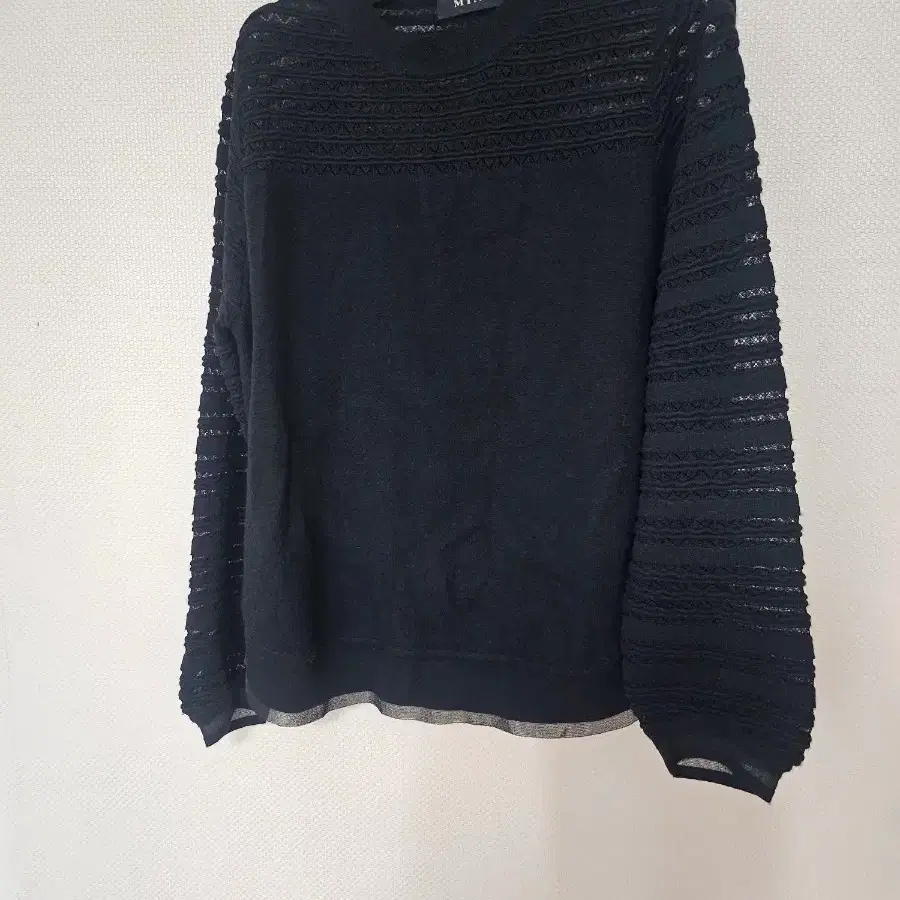 2021.마인)패널 블록 스웨터