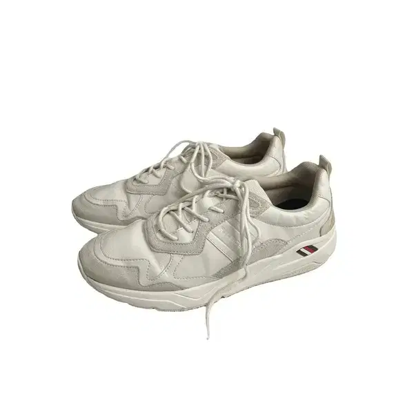TOMMY HILFIGER premium leather shoes white 270
