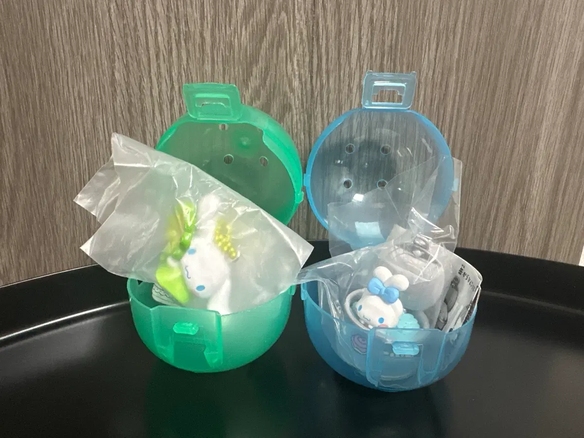 (2개일괄) 산리오 시나모롤 가챠 세트 클로버 키링 캔 피규어 뽑기