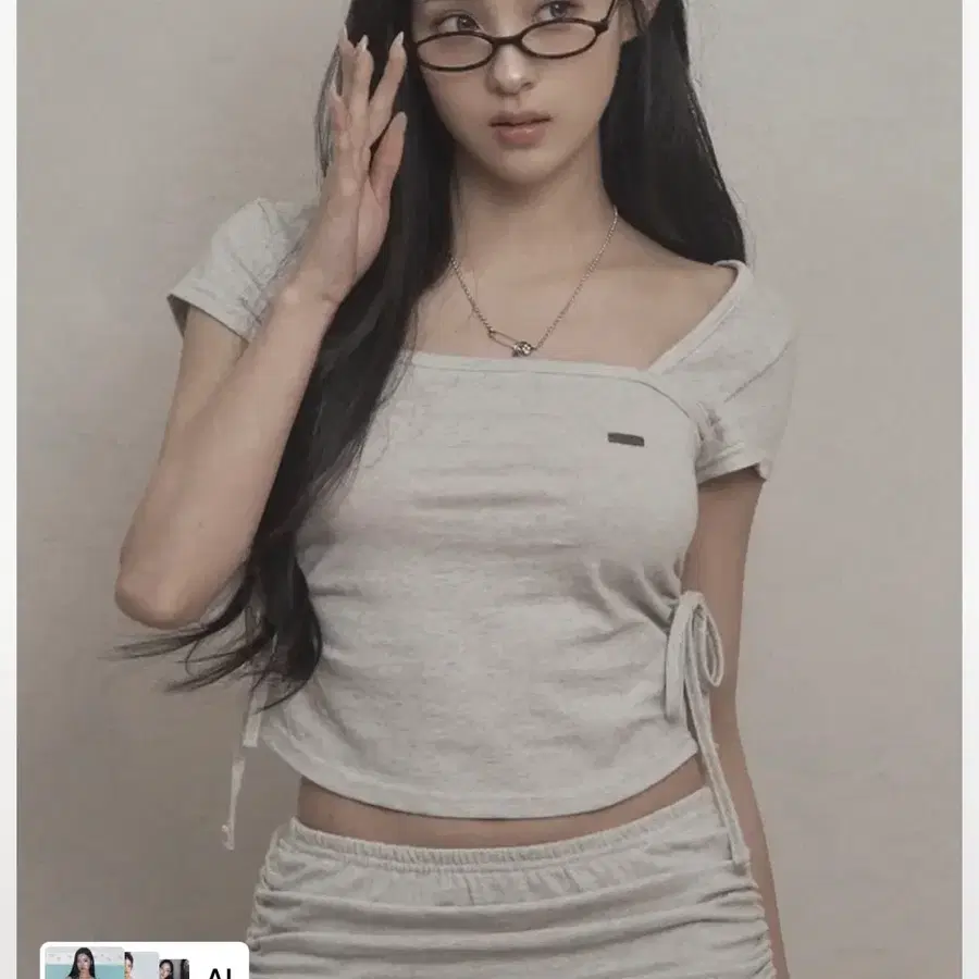 [카키포인트] 리본 셔링 티셔츠 멜란지