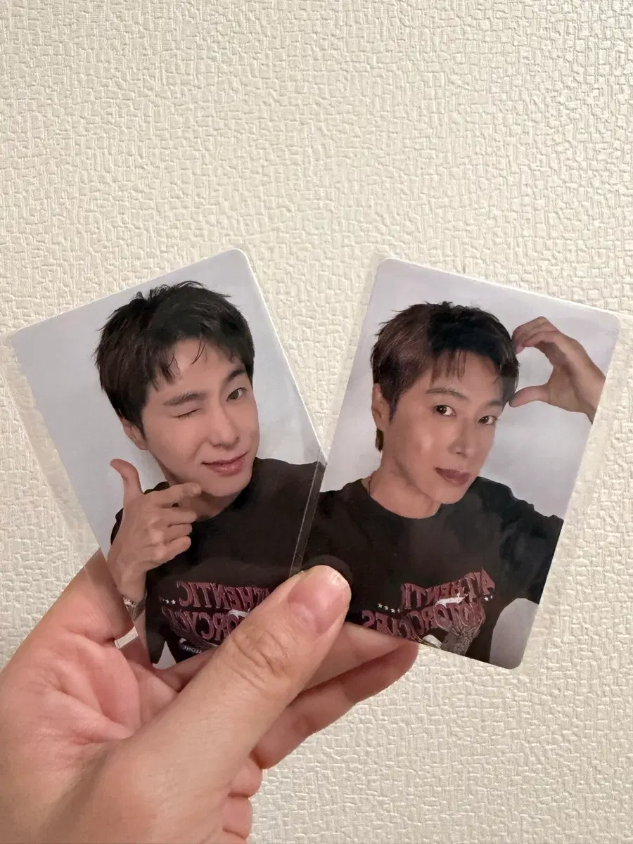 유노윤호 팬싸 포카2장 + 앨범2장 일괄 판매
