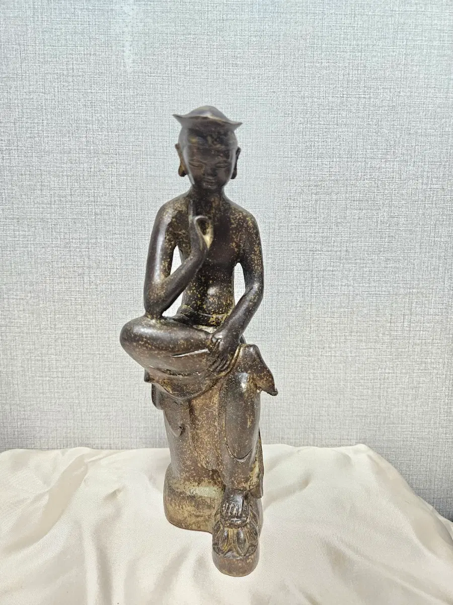 동 미륵 반가 사유상 불상