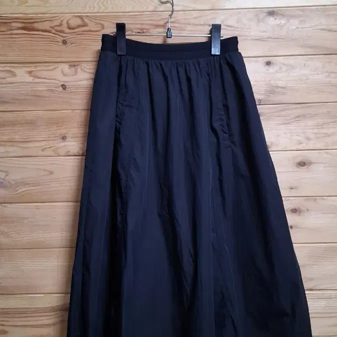 L'ECCOVE 플레어 롱 스커트